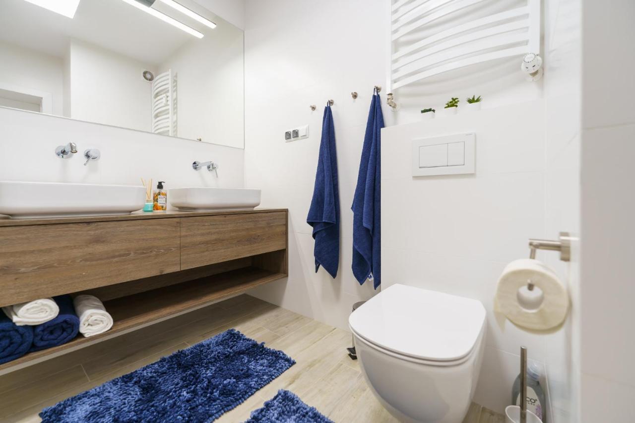 Apartamenty Lighthouse - Kasprowicza 100 Kolobrzeg Exterior photo